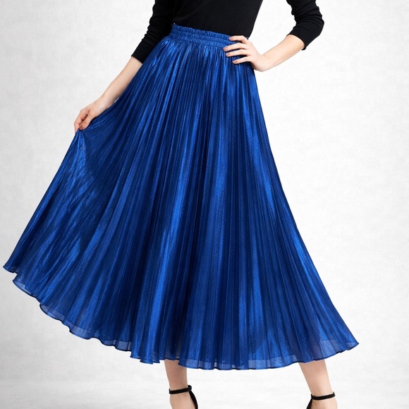 The SAVONNA Metallic Full Skirt - Picture 14 of 15